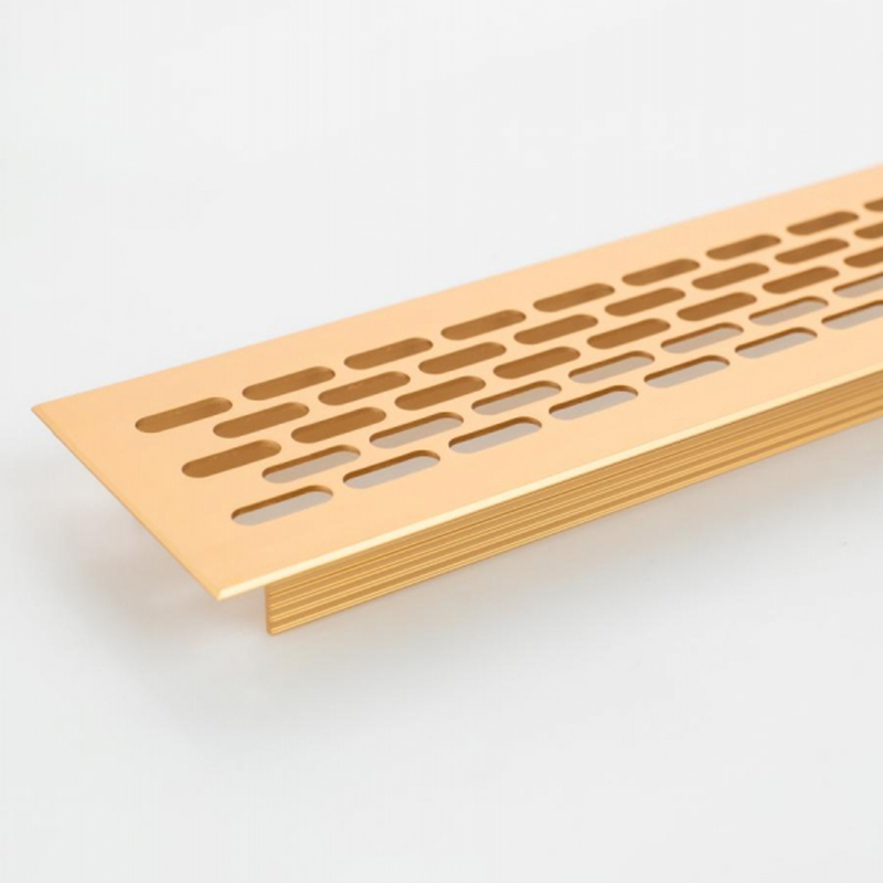 Решётка вентиляционная золото мат д/цок 480*80 мм.